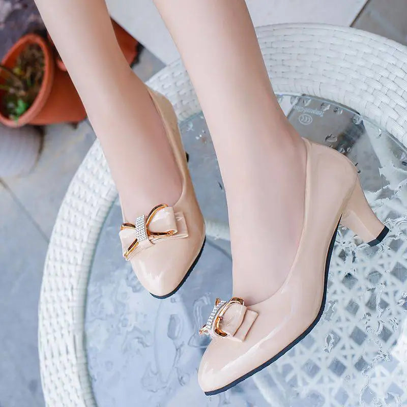 Women's Bow Patent Leather Pumps