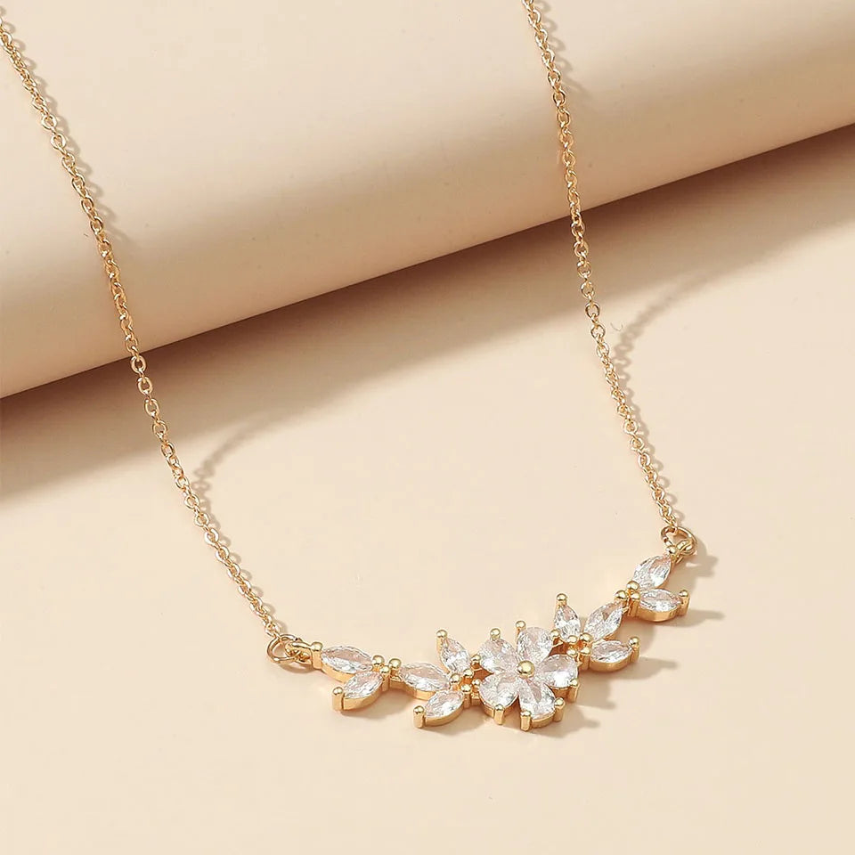 🌸 ZAKOL Zircon Flower Pendant Necklace