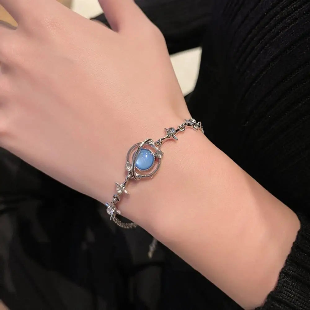 🌸 Zircon Flower Alloy Bracelet