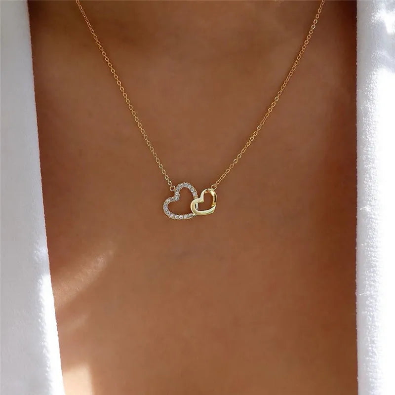 💖 Rhinestone Heart Choker Necklace
