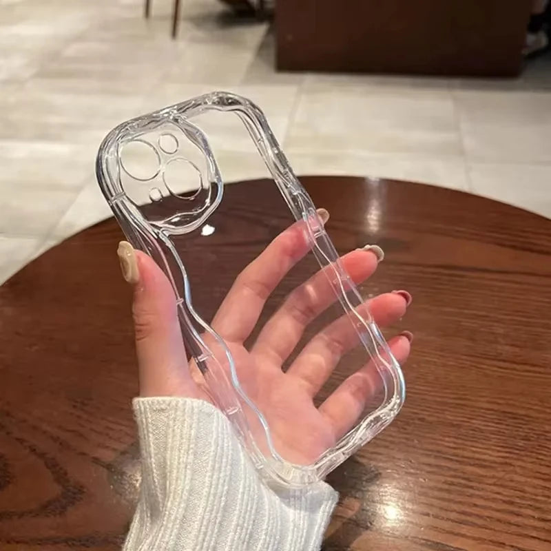 〰️ جراب شفاف بإطار مموج