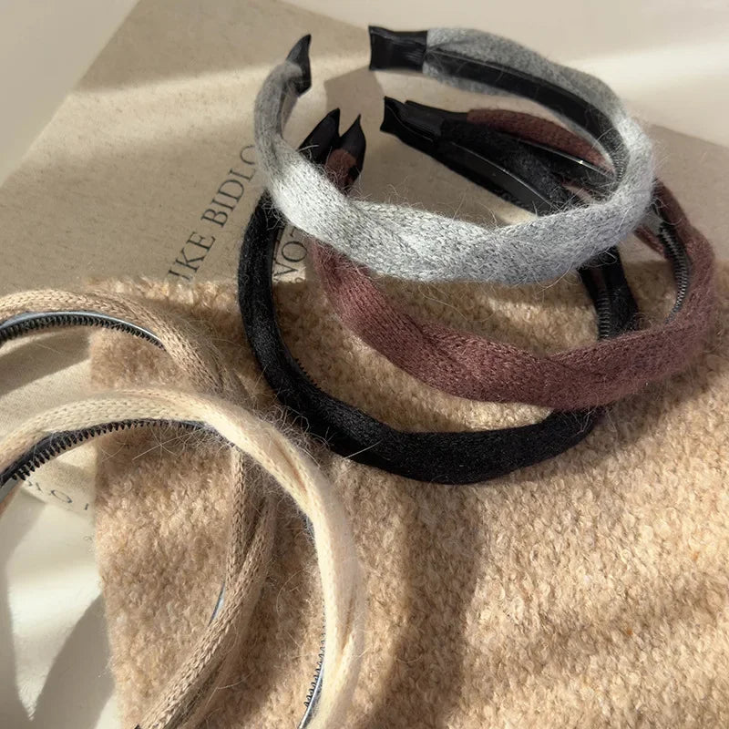Knitted Twist Headband