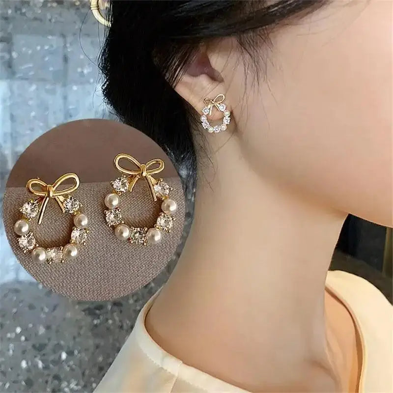 Heart Pearl Stud Earrings