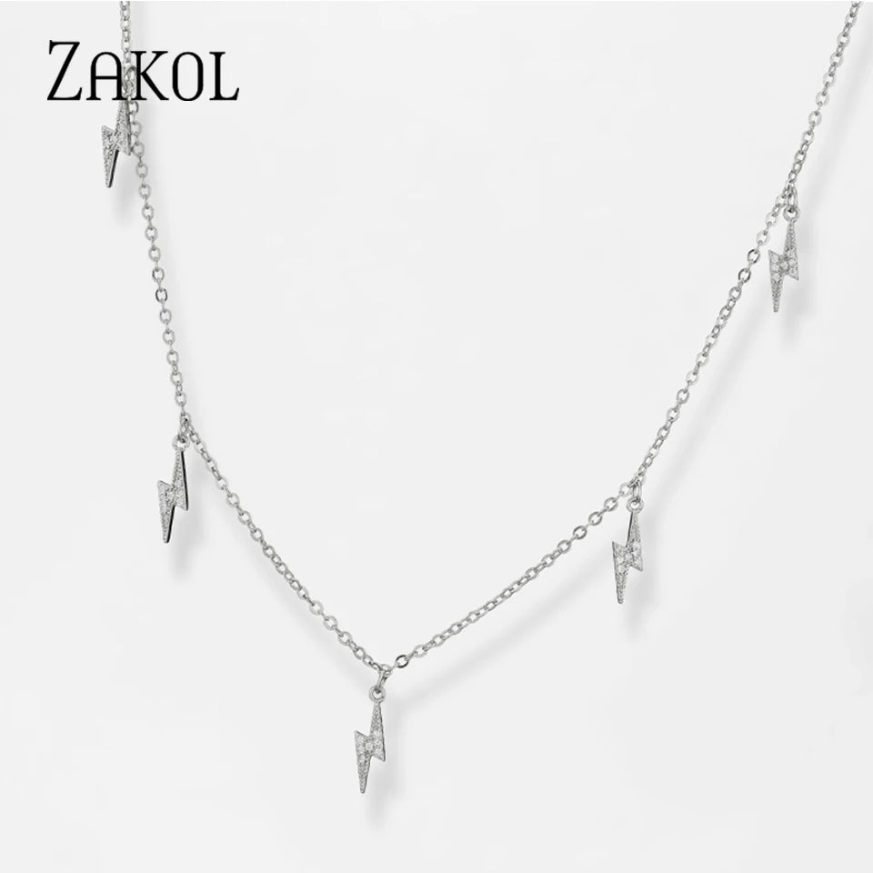 🍃 ZAKOL Leaf Water Drop CZ Choker Necklace