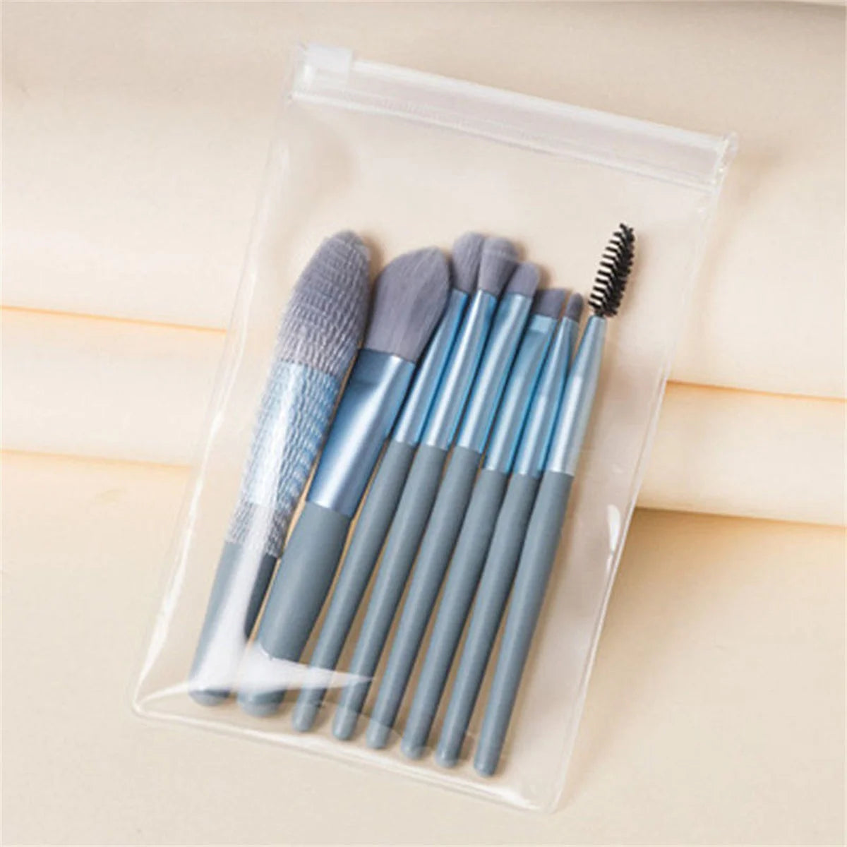 8-Piece Soft Makeup Brush Set