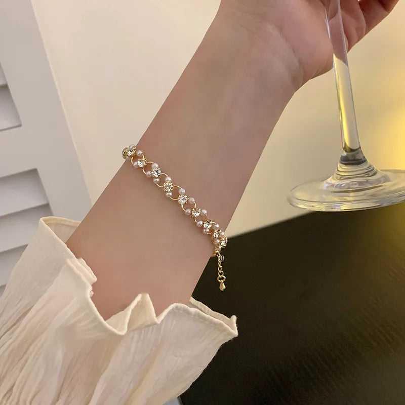 🌸 Zircon Flower Alloy Bracelet