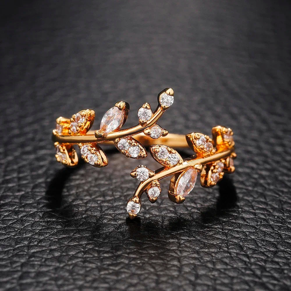 🍃 Korean Leaf CZ Adjustable Ring