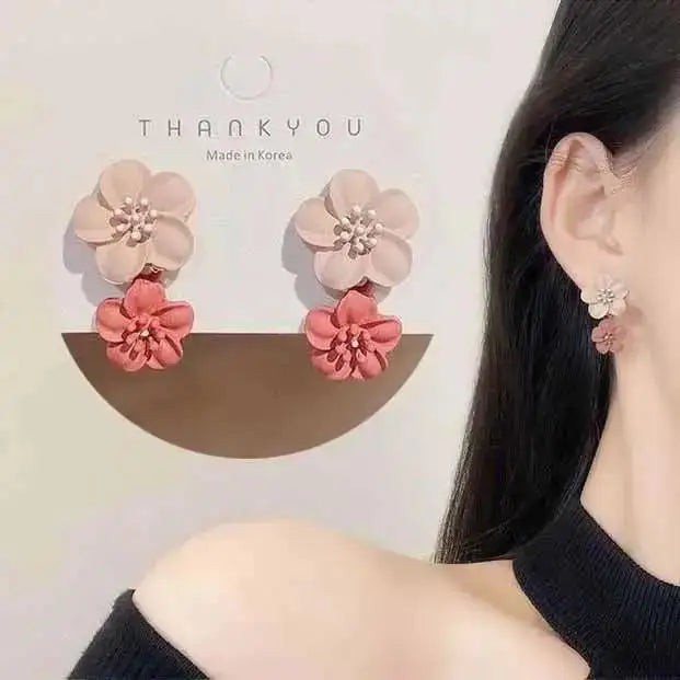 Heart Pearl Stud Earrings