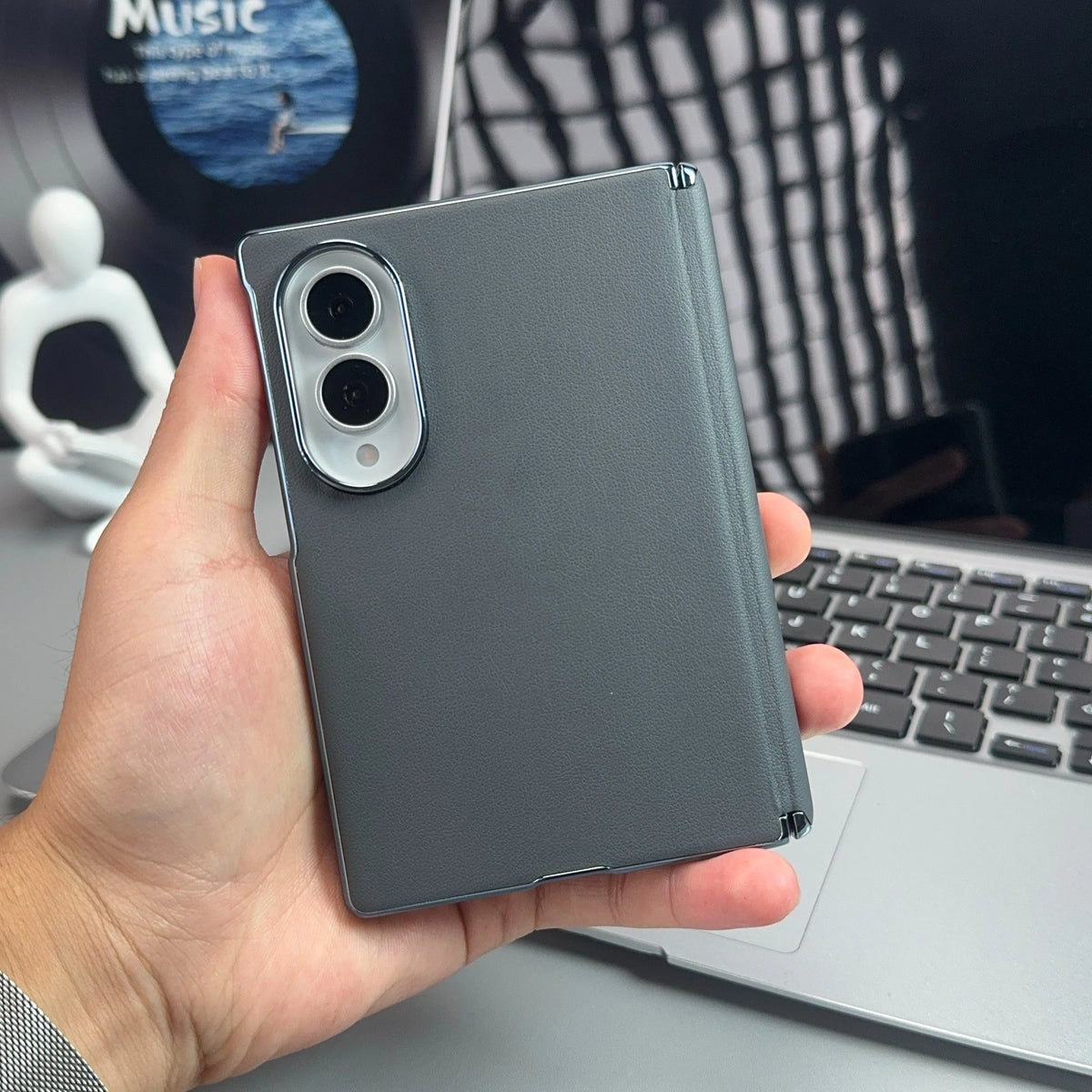 👔 Business Leather Fold Protection Case