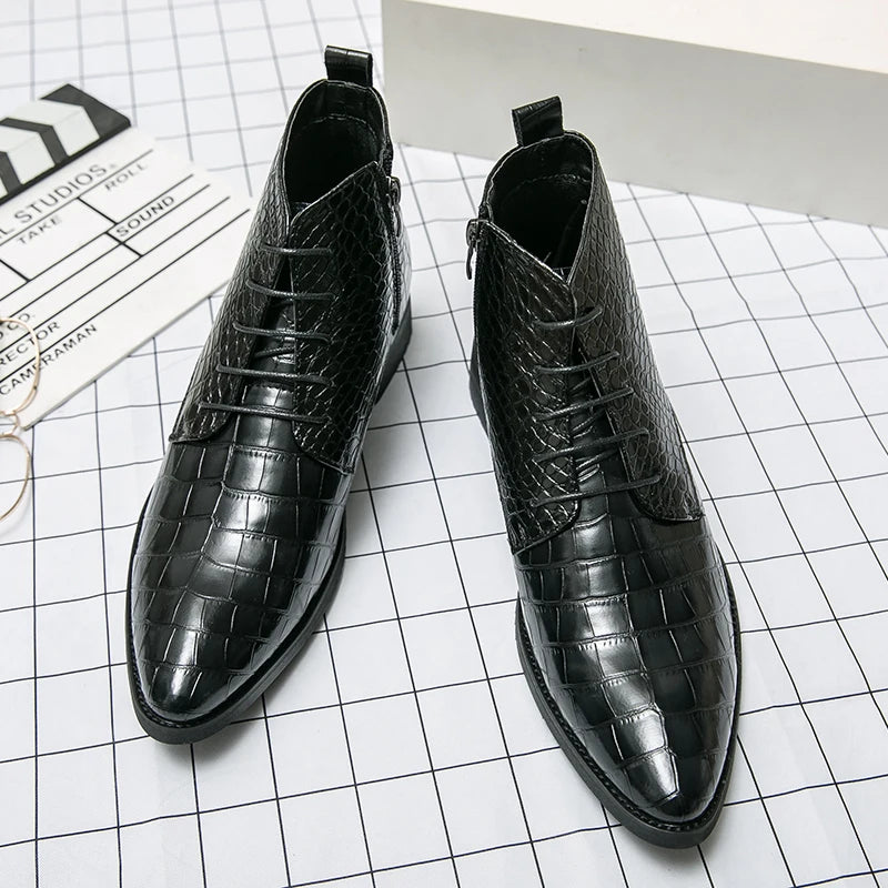 Men's Lace-Up Pointed Leather Boots