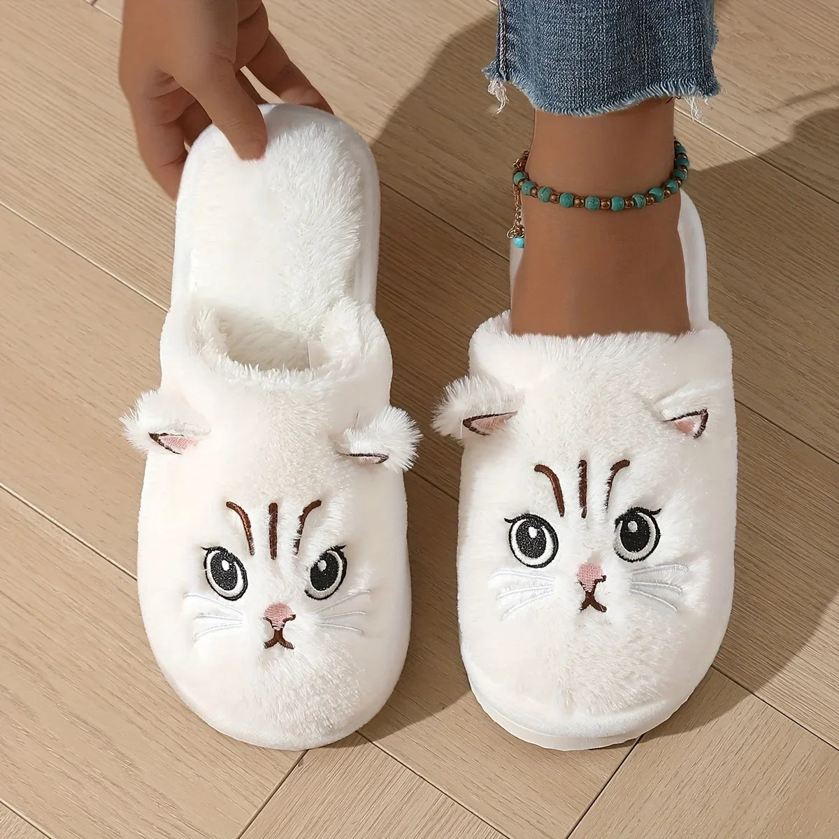 Women's Fuzzy Cat Slippers