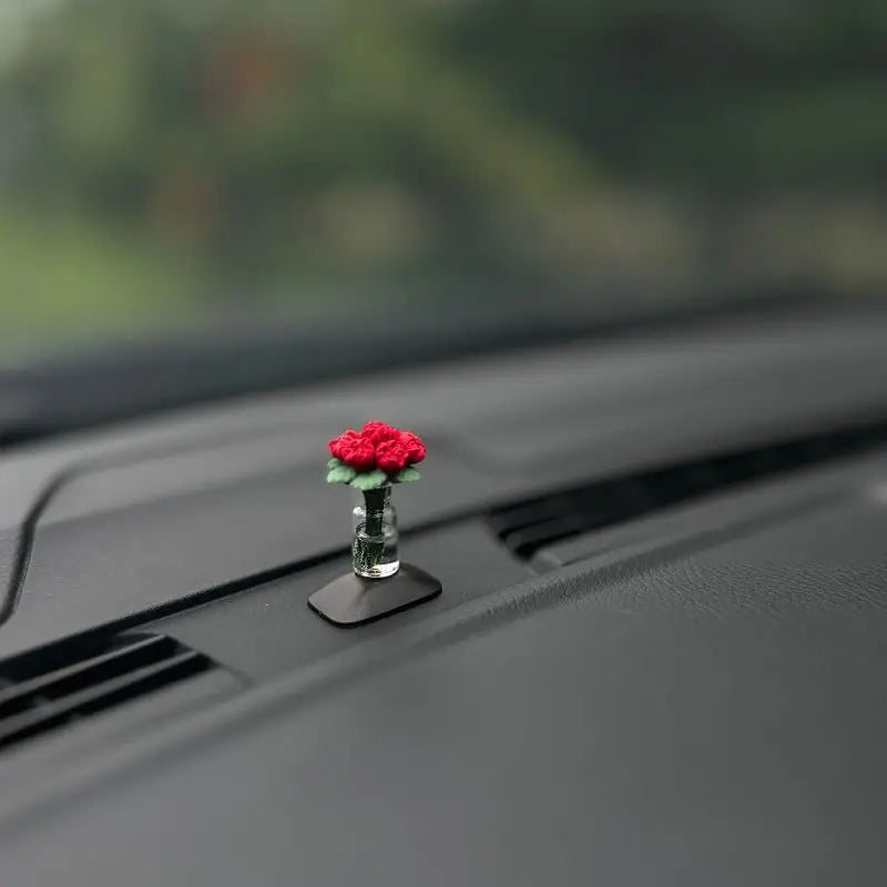 🌸 Mini Flower Vase Car Decoration