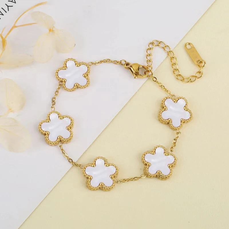 🍀 Five Leaf Clover Stainless Steel Bracelet