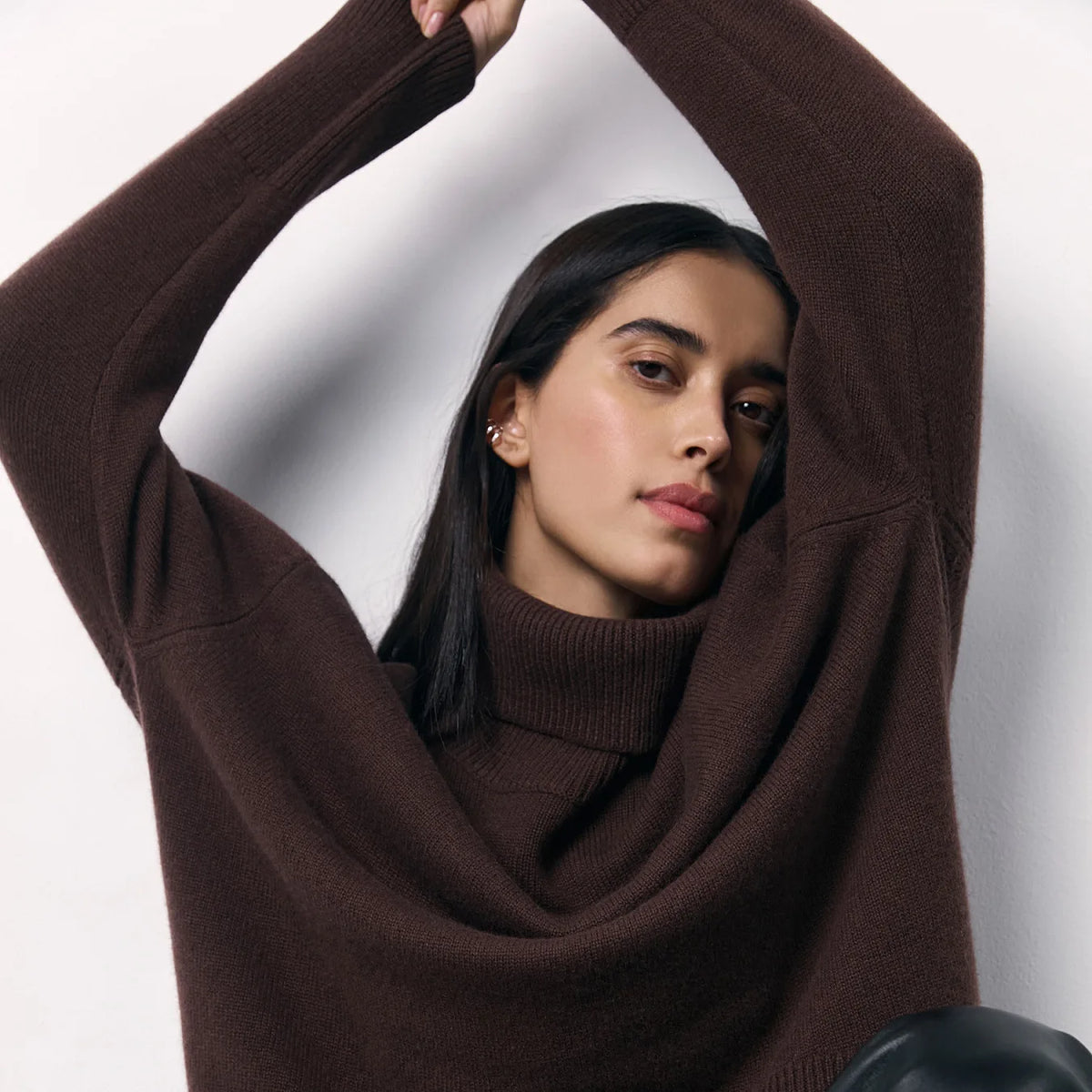 Loose Turtleneck Knit Sweater