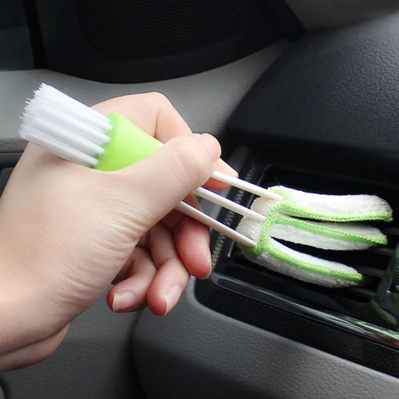 🧹 Car Air Conditioner Cleaning Brush