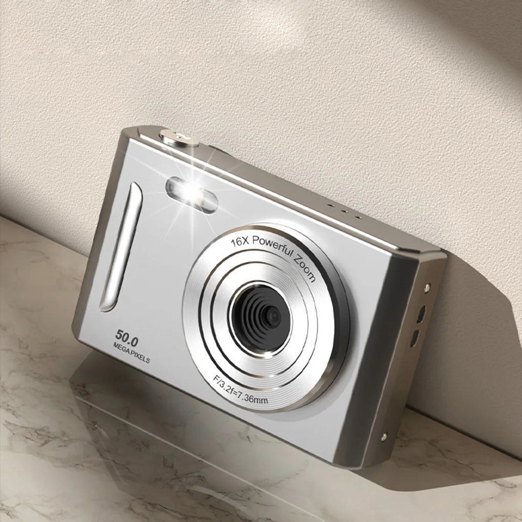 📸 4K Retro Digital Camera