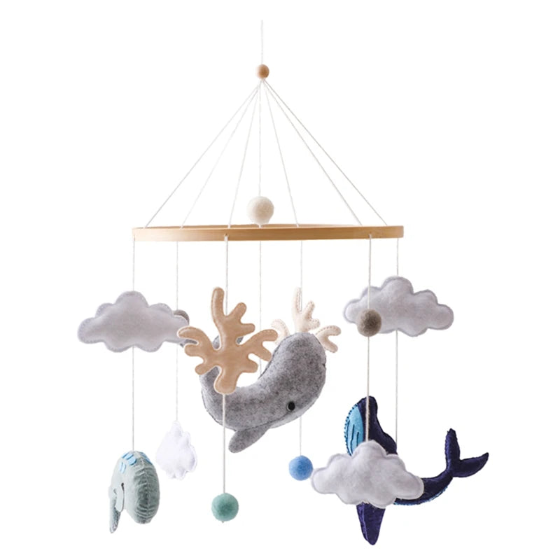 🧸 Wooden Bear Crib Mobile Rattle