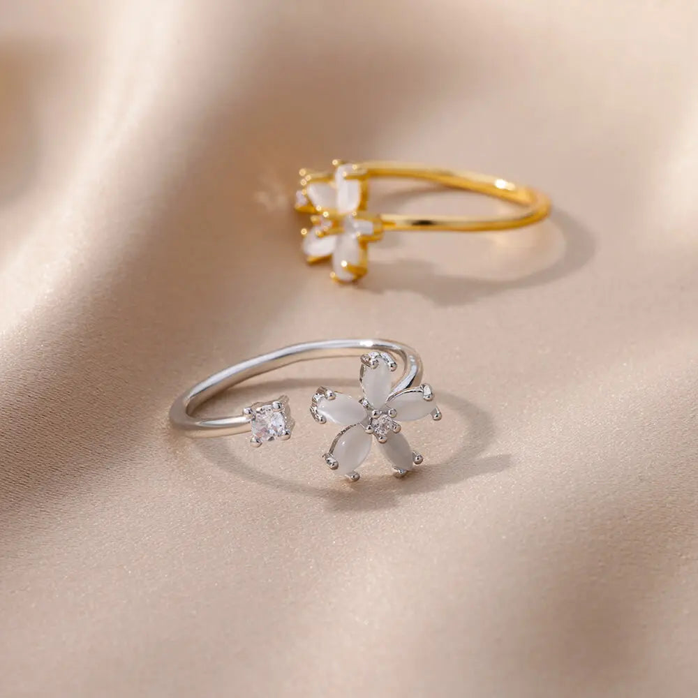 🌸 CZ Flower Adjustable Ring