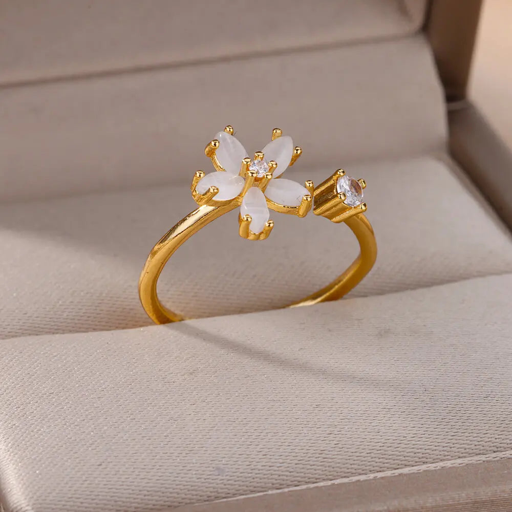🌸 CZ Flower Adjustable Ring