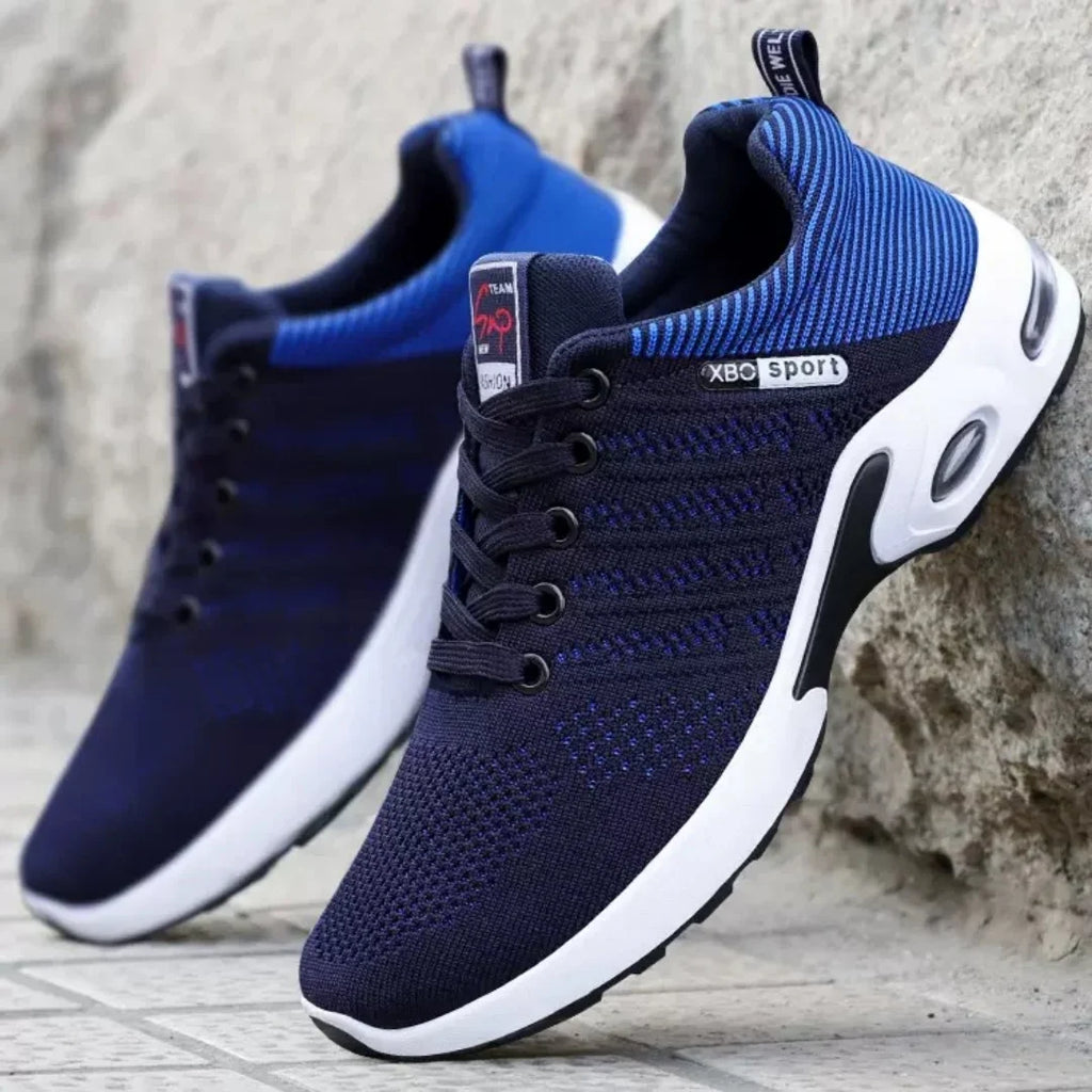 Men's Lace-Up Running Shoes